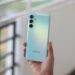 Этот недорогой смартфон лучше большинства, что Samsung когда-либо делала. Обзор Galaxy M55