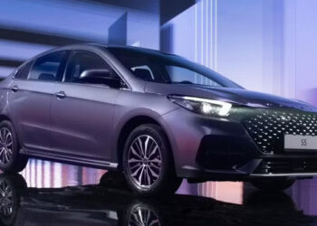 Всего 1,8 млн рублей за Omoda S5: машины 2024 года выпуска распродают со скидками в сотни тысяч рублей
