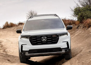 Один из самых долговечных кроссоверов Honda Pilot в России: цена под заказ более чем вдвое ниже, чем из наличия