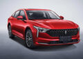 Аналог Toyota Camry и Kia K5 с 2,0-литровым мотором и 6-ступенчатым «автоматом» — всего 2,3 млн рублей. Bestune обрушил цены лифтбэк B70 и кроссовер T55