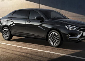 В июне 2025 года АвтоВАЗ планирует выпустить целых 80 Lada Aura — до этого машины выпускали в единичных количествах