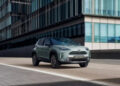 Новейший Toyota Yaris Cross 2025 с расходом 4,5-5 л на 100 км уже в России — недорого