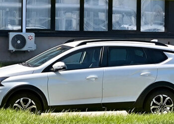 Производство Lada Iskra встало: за последние дни не собрано ни одной машины