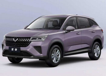Кроссовер размером с Hyundai Creta — всего 37,8 тыс. юаней (420 тыс. рублей). В Китае стартовали продажи Wuling Xingchi 2026
