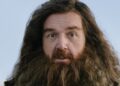Первый взгляд на Ника Фроста в образе Рубеуса Хагрида из сериала “Гарри Поттер”