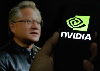 Дженсен Хуанг: Трамп гордится 4 трлн NVIDIA, а новые пошлины индустрия переживет
