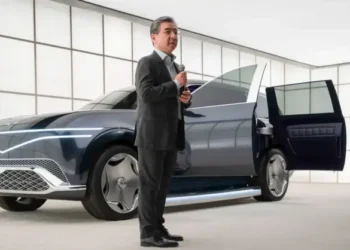Как у Rolls-Royce — электрокроссовер Genesis GV90 действительно будет иметь каретные двери