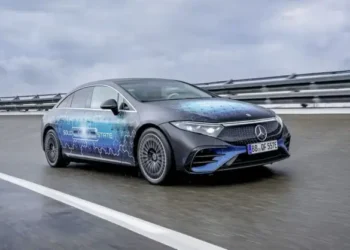 Mercedes испытывает твердотельные батареи: более 1000 км хода и меньшая стоимость