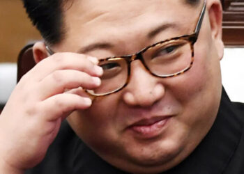 Тиктокерша из США создала «ферму ноутбуков» для хакеров КНДР — теперь проведет 8 лет за решеткой