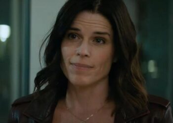 Нив Кэмпбелл против Призрачного лица в трейлере седьмого “Крика”