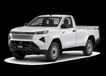 Совершенно новый Toyota Hilux сохранил механическую коробку передач. Опубликованы фото самой дешевой версии, у которой нет даже климат-контроля