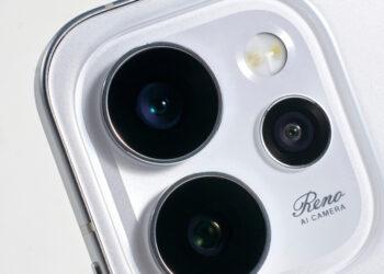 200 Мп, возможность одновременной съёмки на основную и фронтальную камеру, а также водонепроницаемость. Опубликована первая фотография Oppo Reno15 Deco