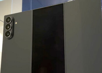 Релиз Samsung Galaxy TriFold уже скоро: огромная толщина и цена