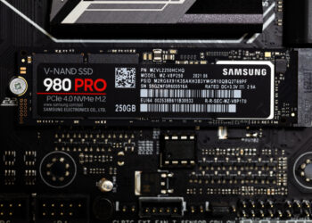 Пользователи напуганы быстрым износом SSD — драйверы AMD постоянно перезаписывают журналы