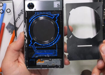 JerryRigEverything разобрал RedMagic 11 Pro: “Как инопланетная технология. Apple обрадуется, когда изобретет подобное лет через 10”