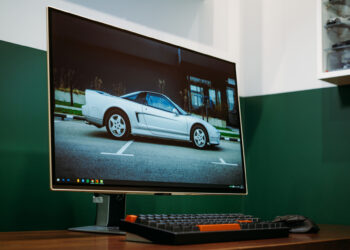 Отличный монитор без переплаты за лишние функции: обзор Samsung Odyssey OLED G8 G81SF UHD