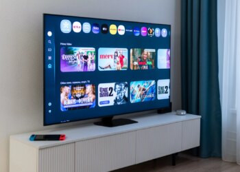Обзор Samsung Neo QLED QN90F: небольшое обновление большого телевизора