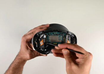 Samsung сделала лучше, чем Apple с её Vision Pro. Разборка гарнитуры Galaxy XR показала, что её конструкция более ремонтопригодна