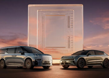 Народный апгрейд: владельцы Zeekr 001 2024 в Китае скинулись на новый автопилот — систему автономного вождения обновят до самой актуальной версии