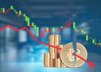 Начинается “криптозима”: аналитики CryptoQuant говорят о старте медвежьего рынка и биткоине от $56 000 до $70 000