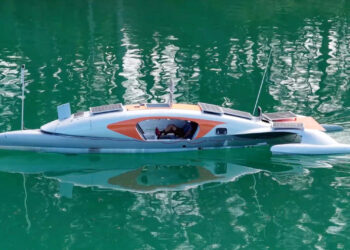 Единственный в мире тримаран с педальным приводом готовится к кругосветному путешествию