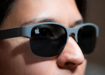 Первые лёгкие очки Apple с двумя камерами и ИИ-компаньоном запустят в производство уже в 2026 году