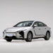 Совершенно новый Lexus ES300h вышел в Китае: 197-сильный гибрид за 309 тыс. юаней (3,8 млн рублей)