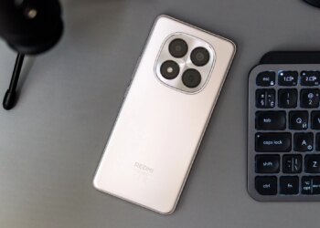 Не бьётся, не мёрзнет, живёт двое суток: обзор REDMI Note 15 Pro