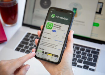 Meta выпустила обновление WhatsApp: новые функции ИИ и две учетные записи на iPhone