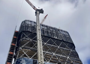 В Австралии близится к концу строительство самого высокого деревянного небоскреба в мире