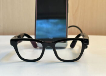 Смарт-очки Samsung выйдут в этом году и не получат ключевой функции