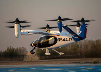 Uber и Joby Aviation запускают сервис летающих такси в Дубае