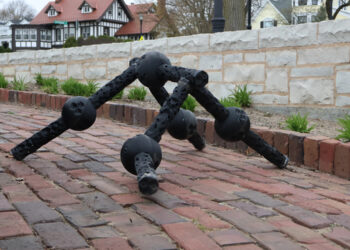 Созданный нейросетью робот почти неуязвим — его можно даже разрезать пополам