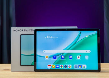 Прочный и долгоиграющий: в России стартовали продажи планшета Honor Pad X8b