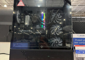 Игровой ПК с Ryzen 7 9800X3D и GeForce RTX 5070 — всего за 1000 долларов: пользователь купил мощный компьютер в 2,5 раза дешевле рынка