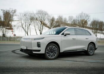 469 «лошадей», пневма и реальный расход: большой обзор серийного Exlantix ET