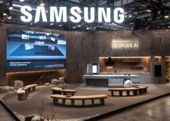 Работники пригрозили Samsung 18-дневной забастовкой, компания может потерять более 20 миллиардов долларов