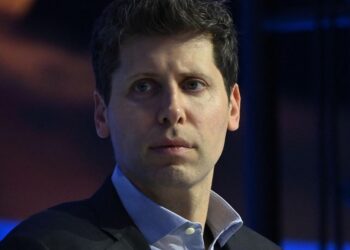 В дом главы OpenAI Сэма Альтмана бросили коктейль Молотова – преступник уже задержан