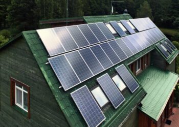 Японские ученые “сломали” физику: солнечные панели на крыше будут выдавать 130% эффективности