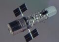 Уникальный снимок: космический телескоп Hubble впервые оказался в объективе другого спутника