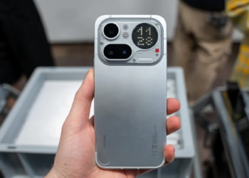 Nothing Phone 4a Pro прошел YouTube-тест на прочность “с отличием”: есть лишь одна проблема