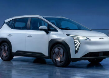 Российские электромобили UMO оснастят отечественными батареями