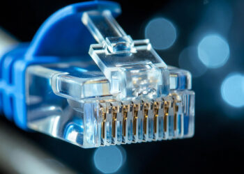 В РФ хотят сократить количество провайдеров. Минцифры обсуждают ужесточение правил лицензирования связи