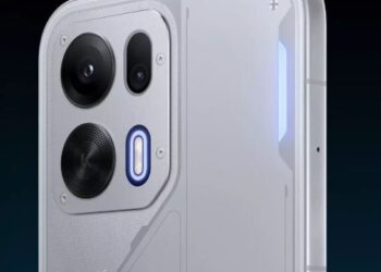 8000 мАч, 100 Вт, IP69, мощная SoC Dimensity 9500s и вентилятор. Представлены Oppo K15 Pro и K15 Pro+