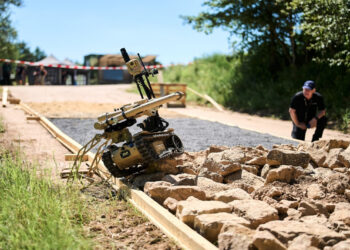 Этим летом в Швейцарии пройдут самые экстремальные состязания военных роботов