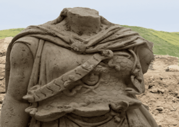 В библейском городе Лаодикее археологи нашли 2000-летнюю статую Афины
