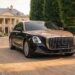 Люксовая замена Audi A8 Horch и Mercedes-Maybach S-Class. Hongqi  Guoya получит в России моторы V6 и V8, а также массу экранов и премиум-акустику