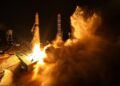 Первый старт новой ракеты «Союз-5» с самым мощным жидкостным ракетным двигателем в мире показали на эффектных фото