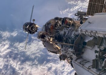 Появились эффектные кадры сближения «Союза МС-29» с МКС
