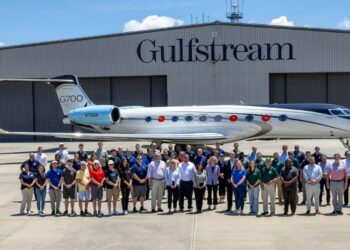 15 километров над Землей и ни капли керосина: Gulfstream Aerospace испытала 100-процентное топливо SAF на своем бизнес-джете Gulfstream G700